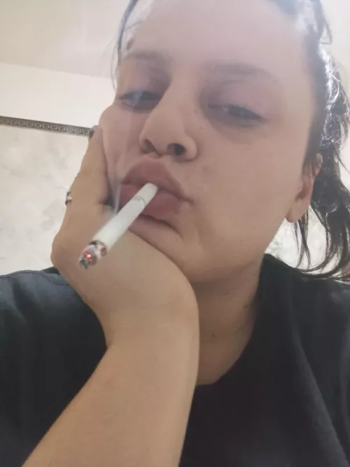 Good morning smokey hearts 🫶🏻🚬💋