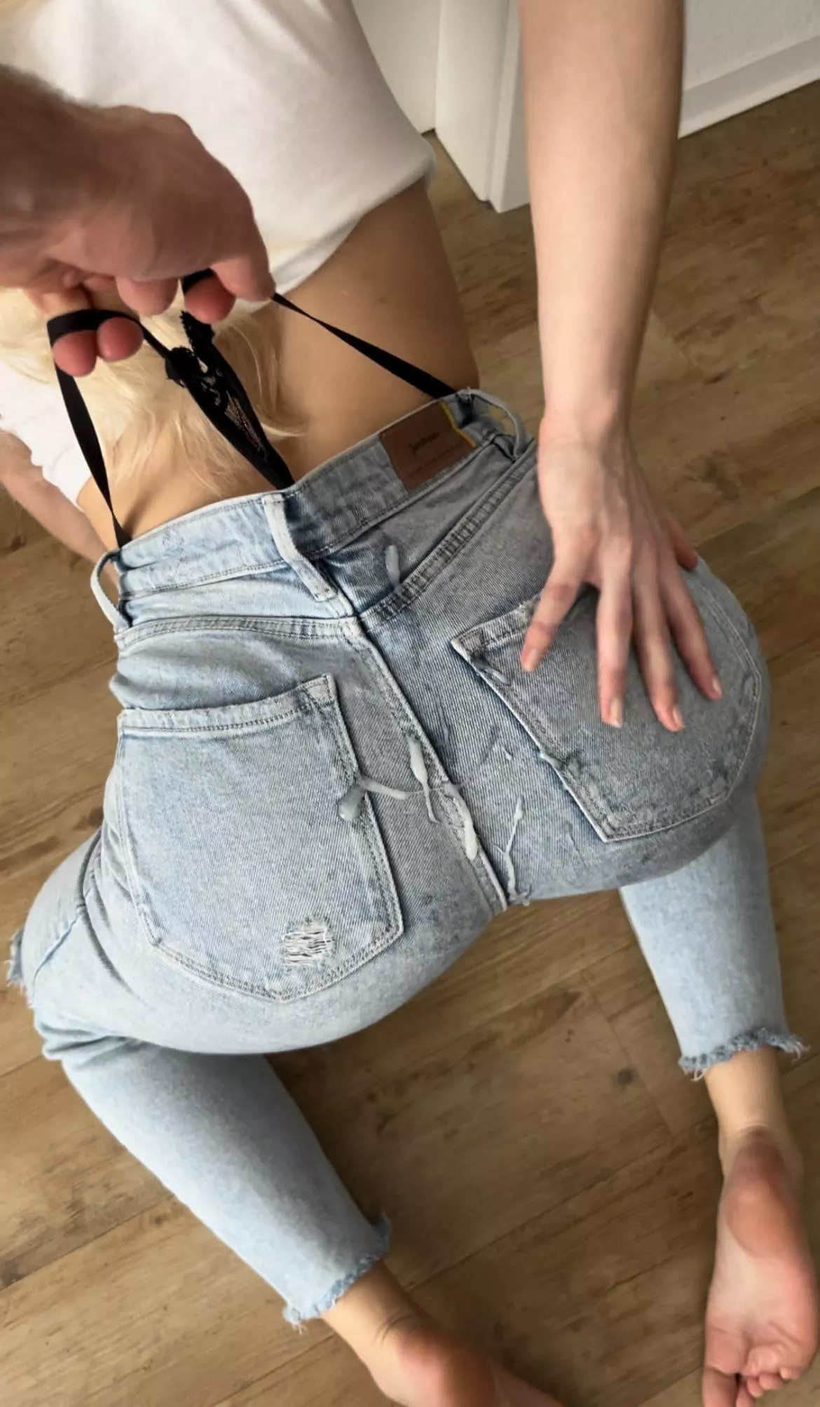 he still couldn't resist after he cums on my ass in jeans