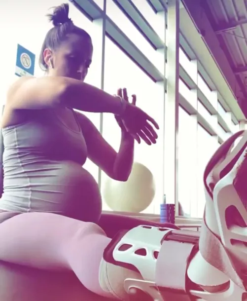 “How much longer do I have with this damn pregnant belly?” 😂😂