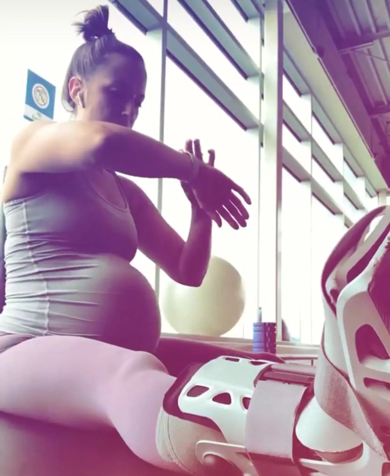 “How much longer do I have with this damn pregnant belly?” 😂😂