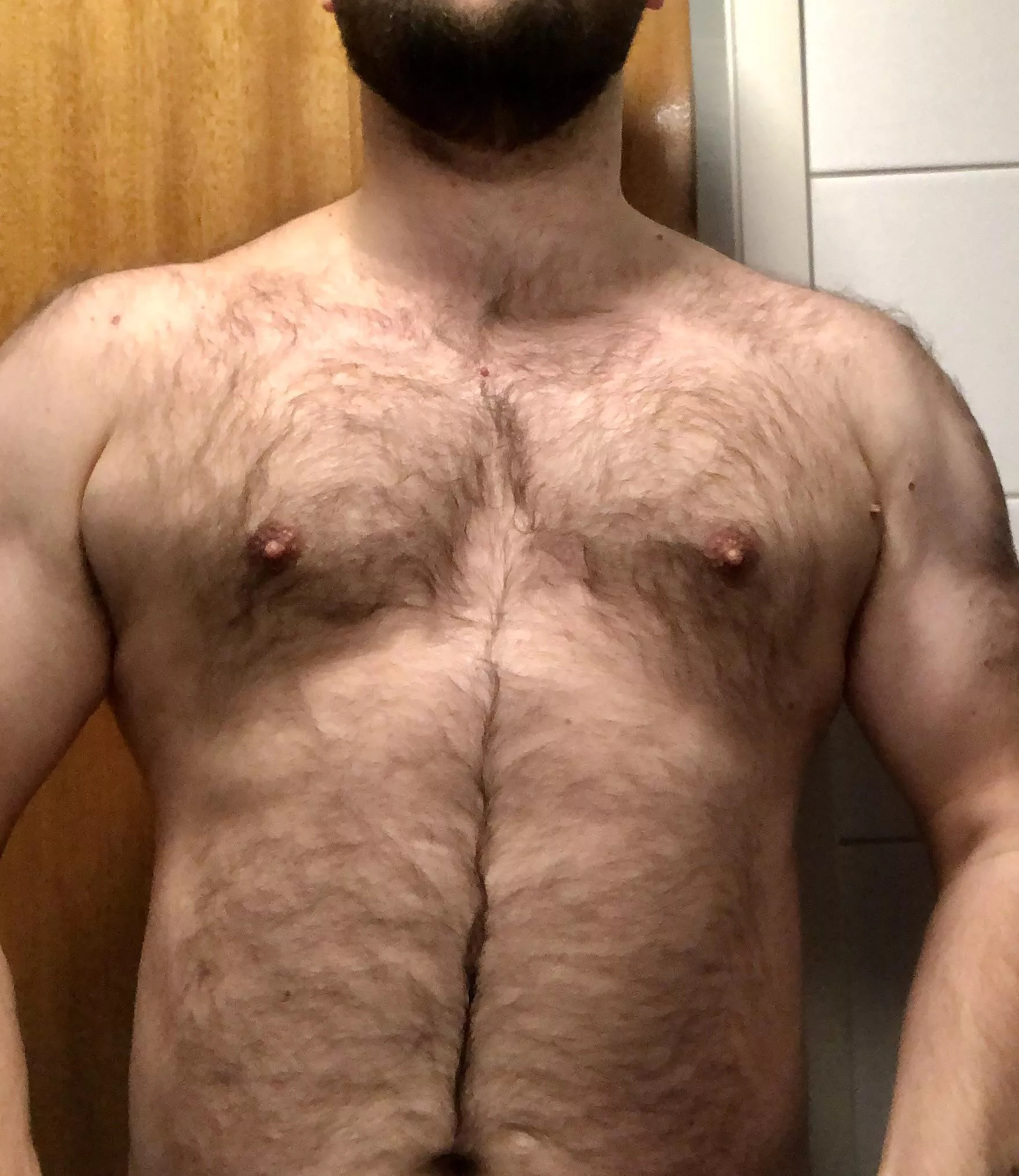 I heard you bros appreciate a furry chest, here's mine!
