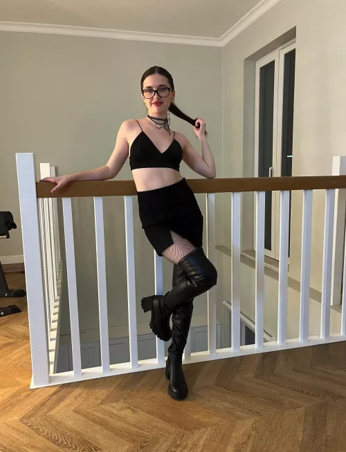 I look like a cocky student