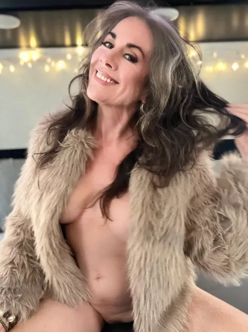 I was made to keep your body warm (f62)