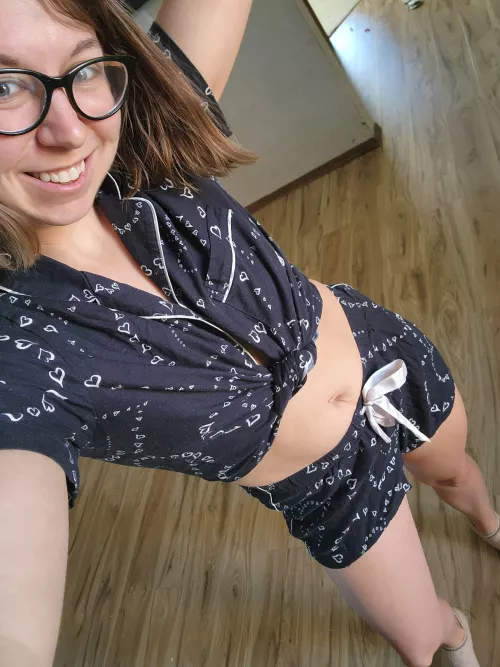 If you came to borrow a cup a sugar, I'd ask you to come inside.