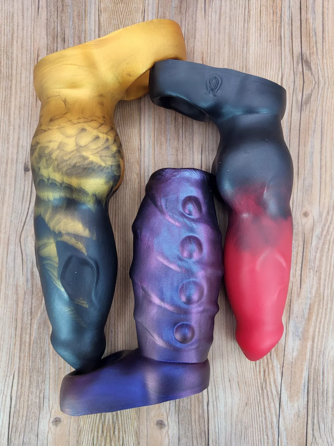 Lovely wearable sheaths!