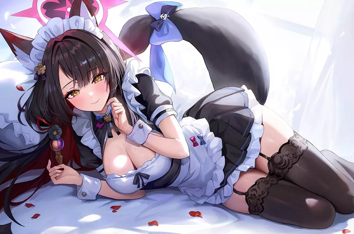 Maid Wakamo [Blue Archive]