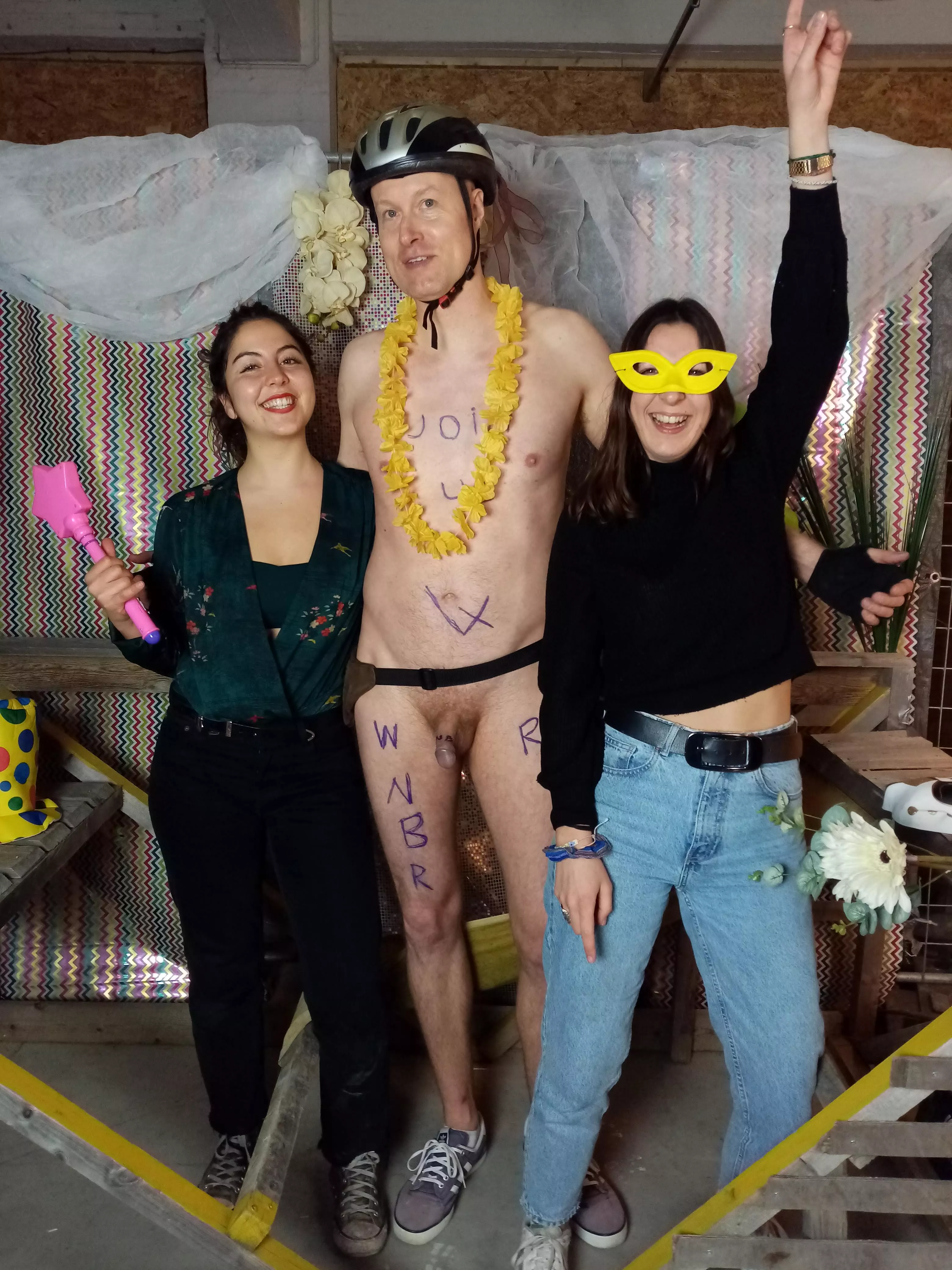 Me at Antitapas night Brussels with 2 French students, thanks in advanced for sharing this and my other pictures!