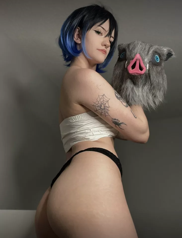 My hungry little cake is waiting for your big load