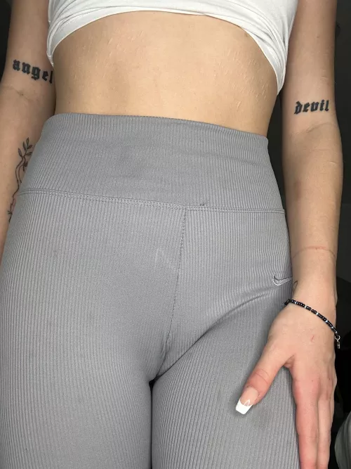 Please put your finger in here