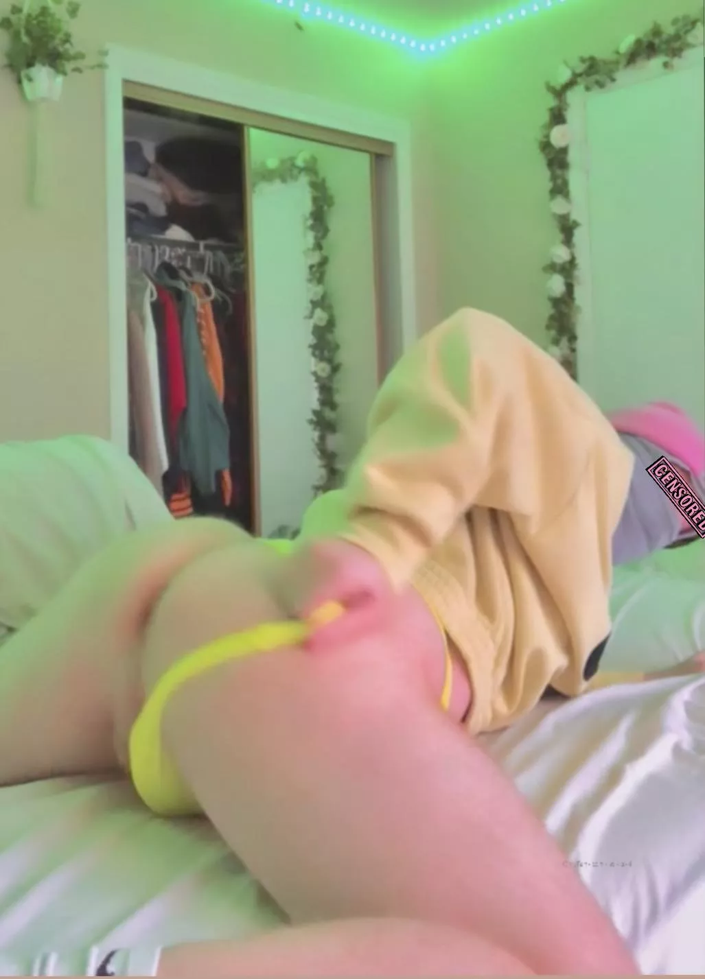 pulled it to the side for u