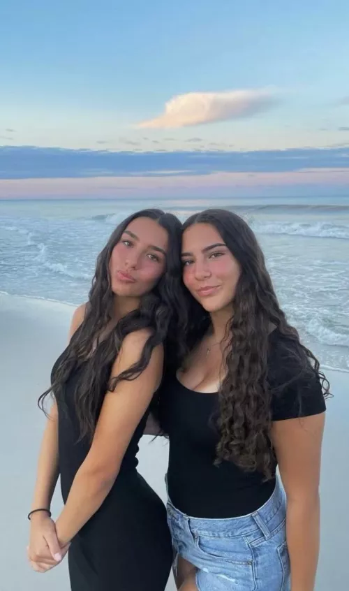 Sisters [2]