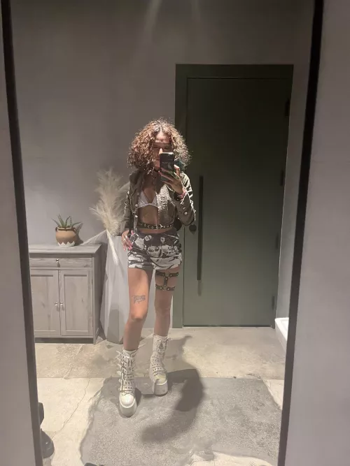 stepping on simps heads in these is so much fun