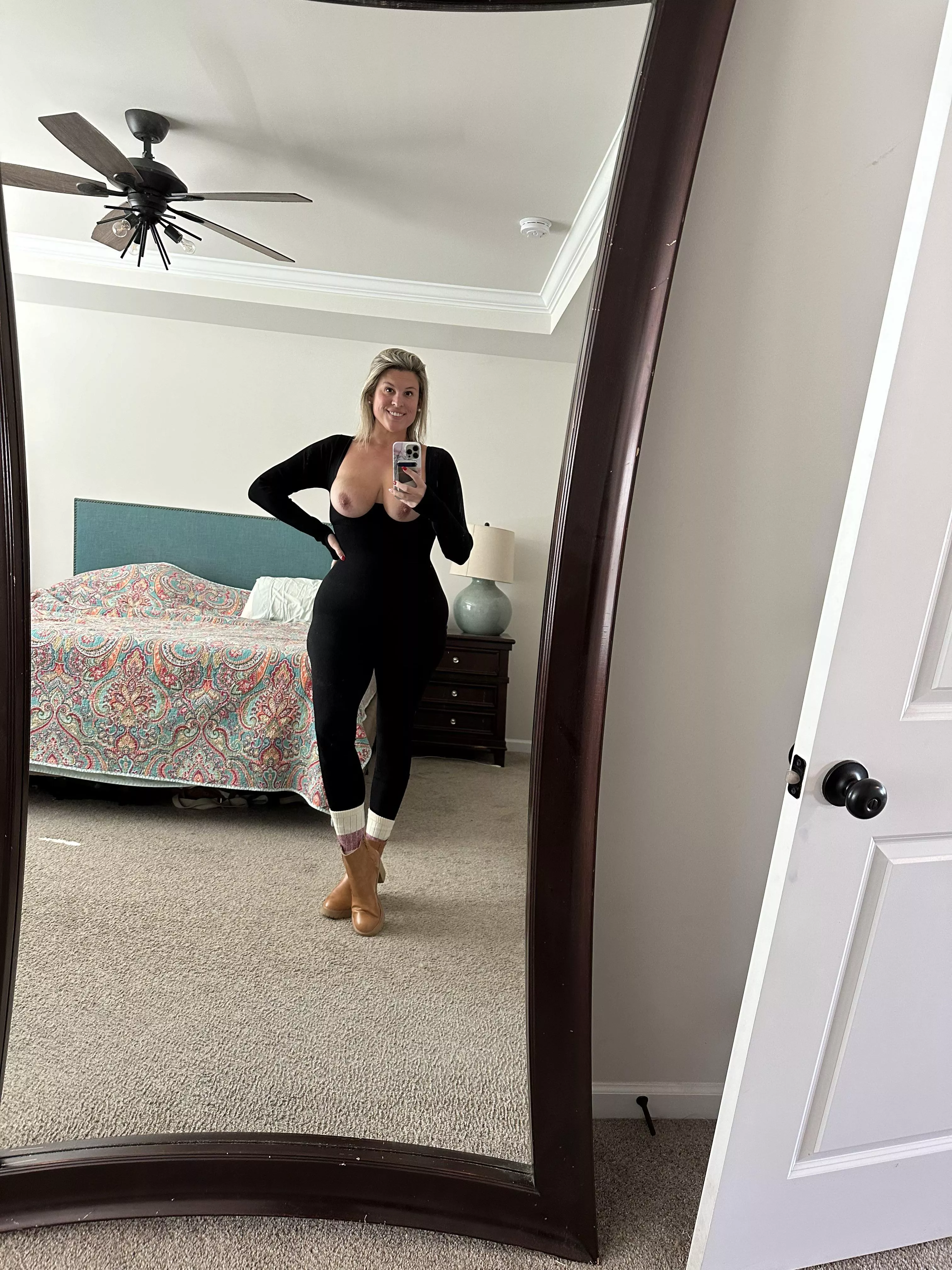 This Southern Mom is headed somewhere chilly. Will need a snuggle buddy to keep me warm. Apply within!