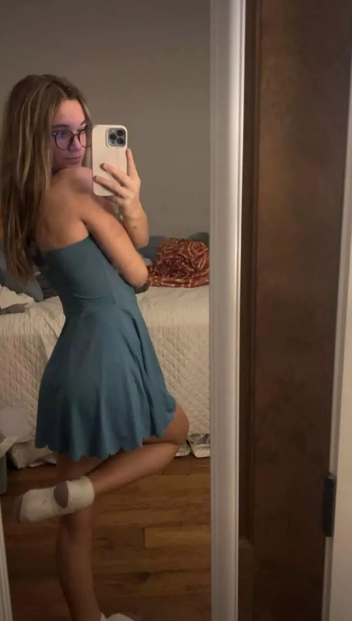 Waiting for a brave man to eat me