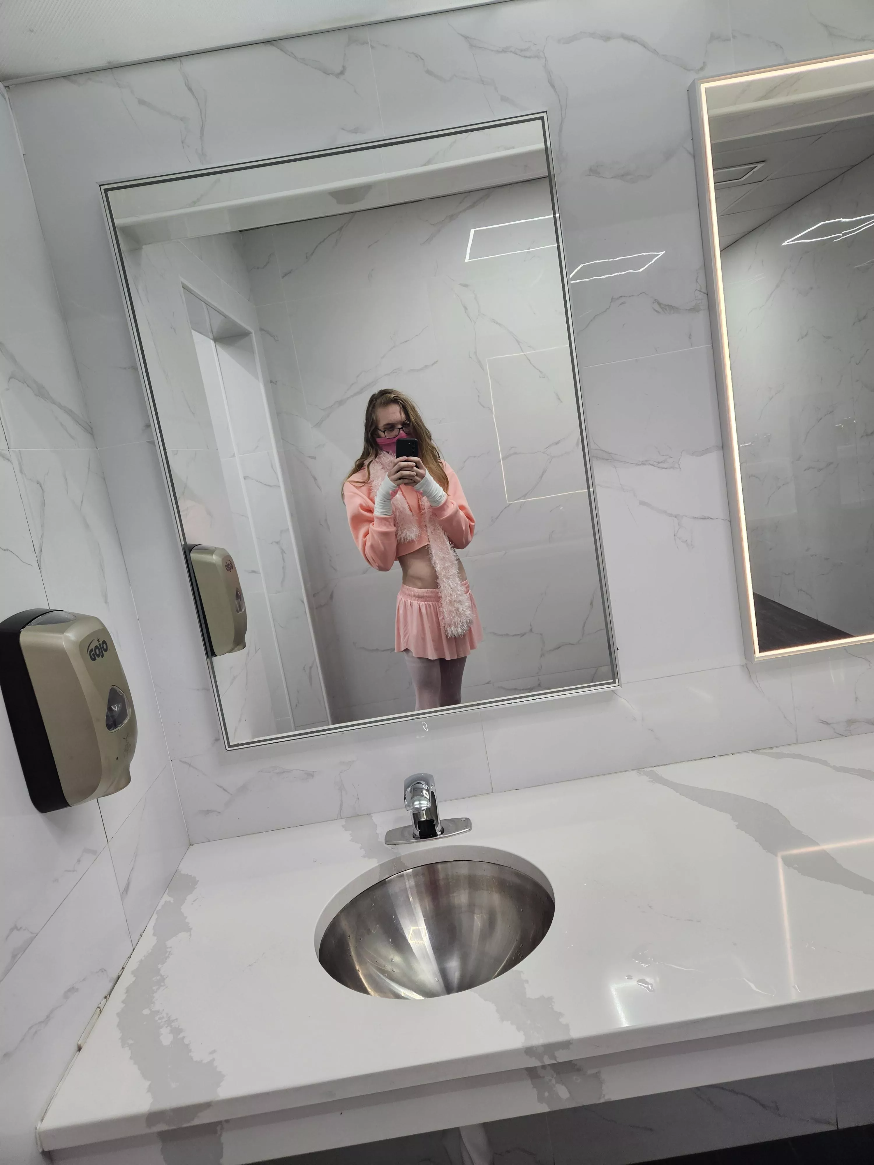 went out in public in this today, got lots of stares :3