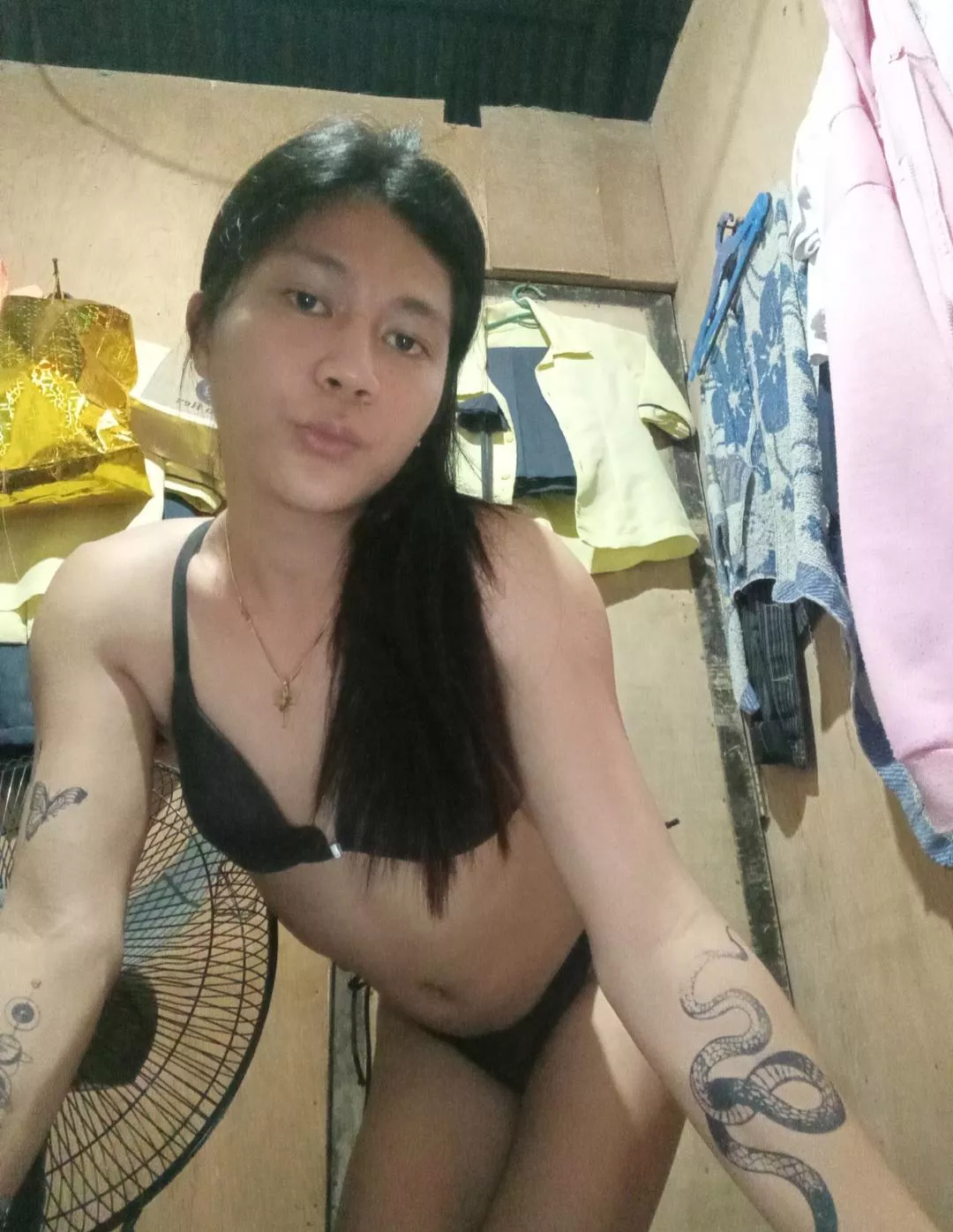 who wants a filipina ladyboy