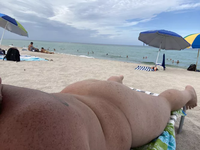 Who wants to take a ride on this ass.