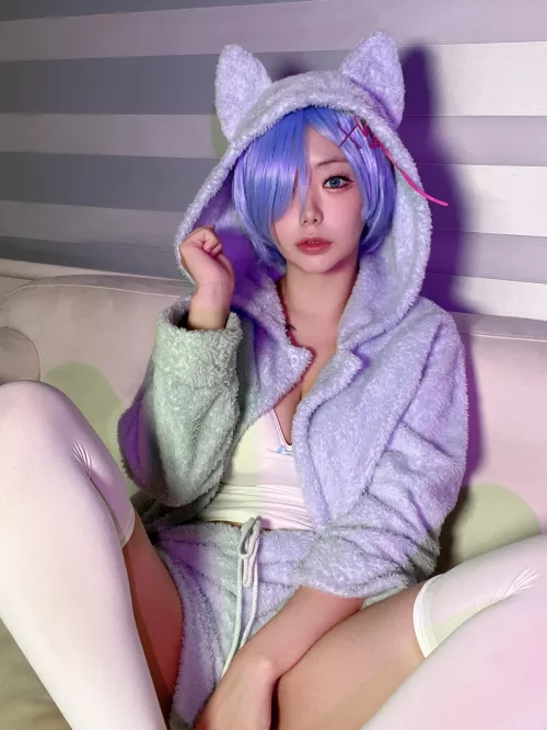 Wouldn't I look good in your bed?