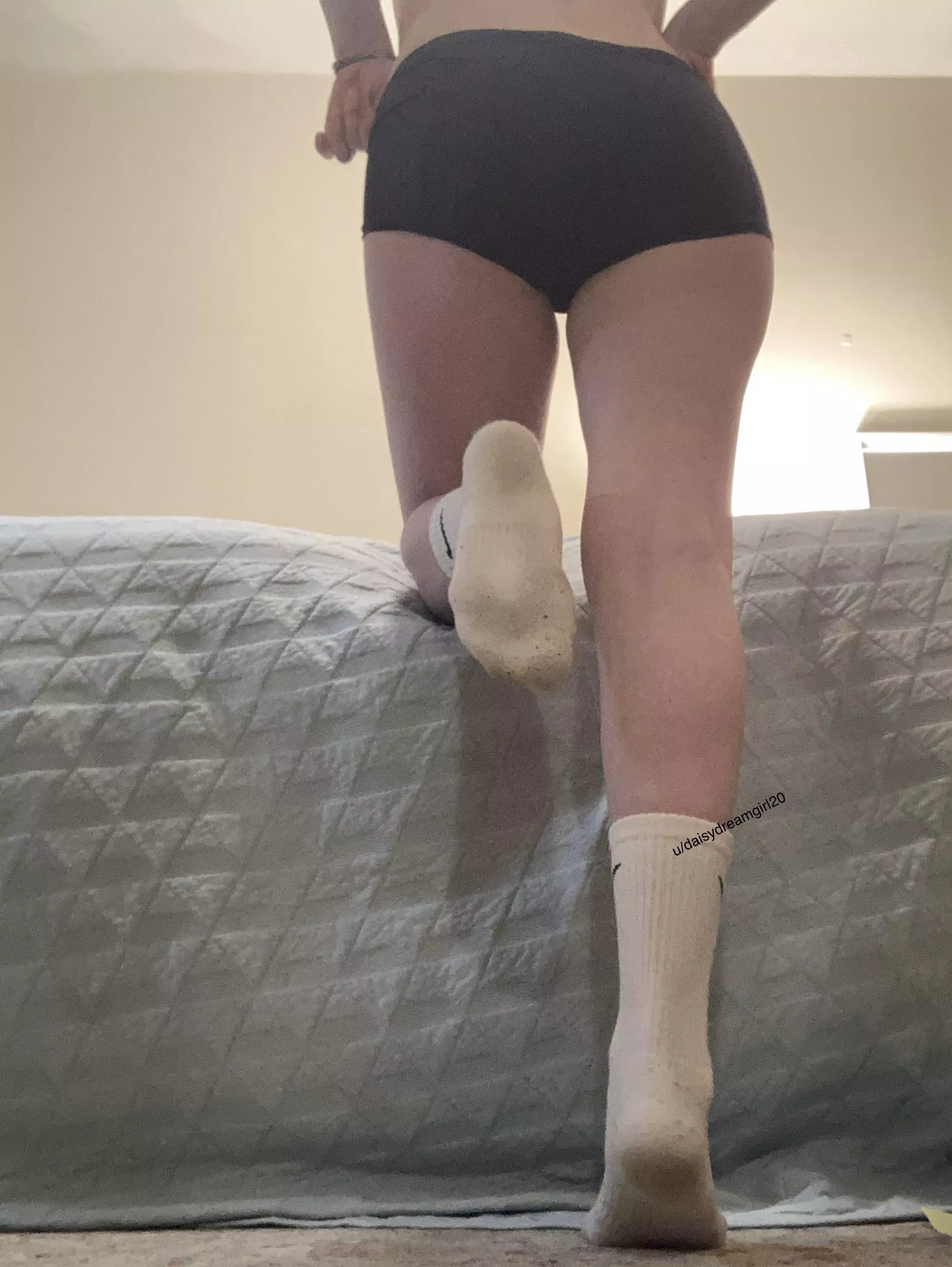 4 day wear nike crew socks [selling] [us] $25 including shipping