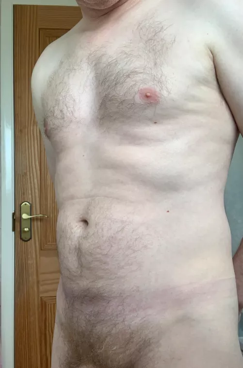 (54) #UK Wiltshire would any local ladies like to cuddle up to me in bed?