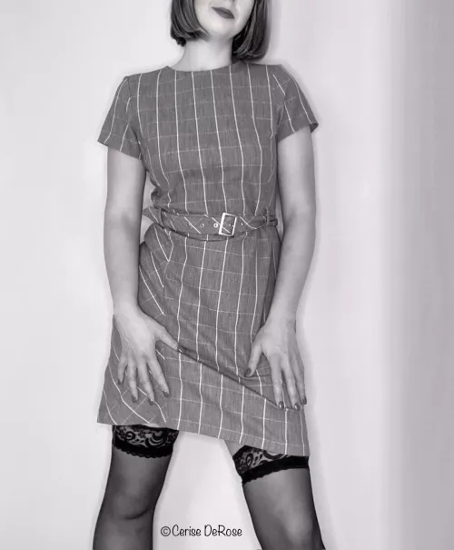 “A woman should be two things, classy and fabulous”Coco Chanel 🖤