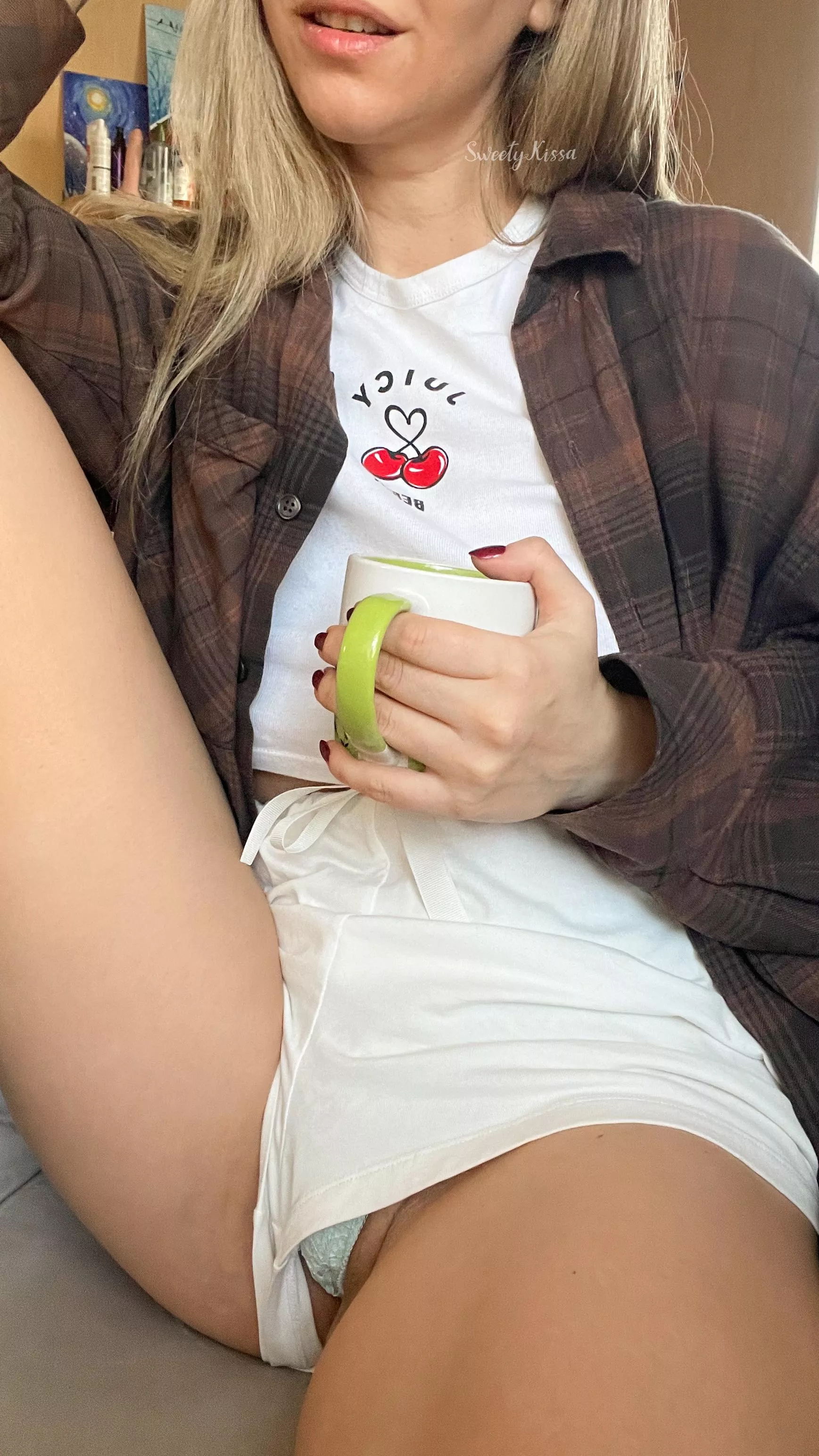 An innocent peek during morning coffee