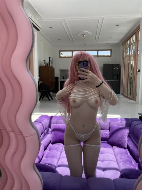 Are you brave enough to fuck me in the bathroom stalls after class?