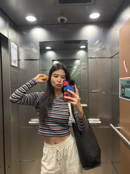 Can I be your vacation GF