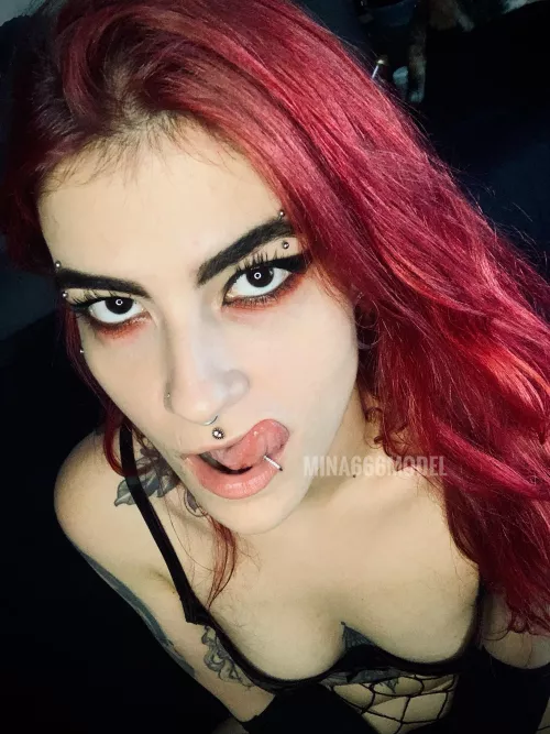 Can I recommend you a band? 👹🎤👀