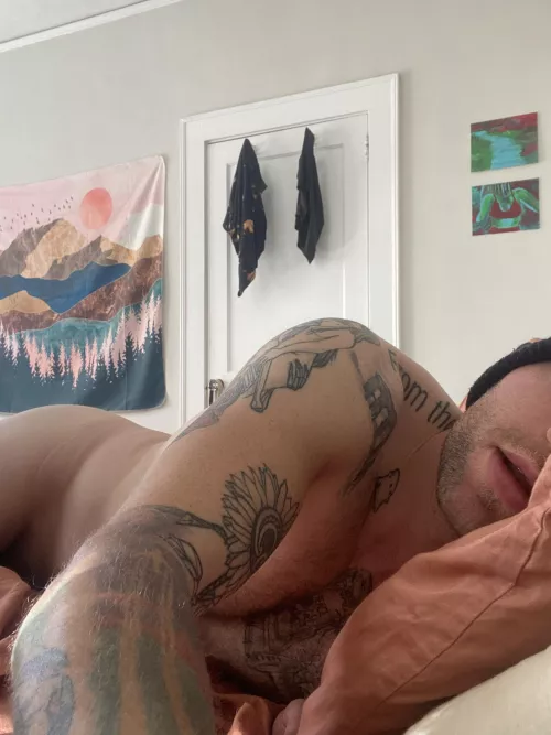 come join me in bed? :)