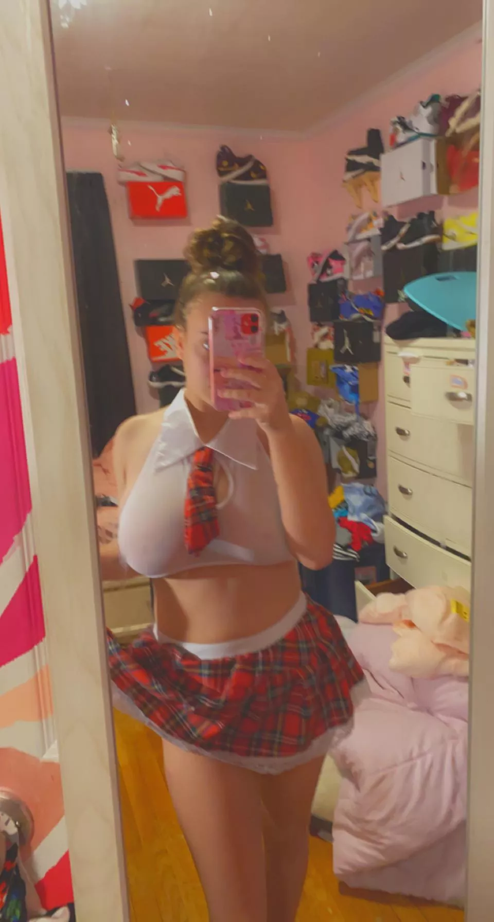 Every react gets surprise❤