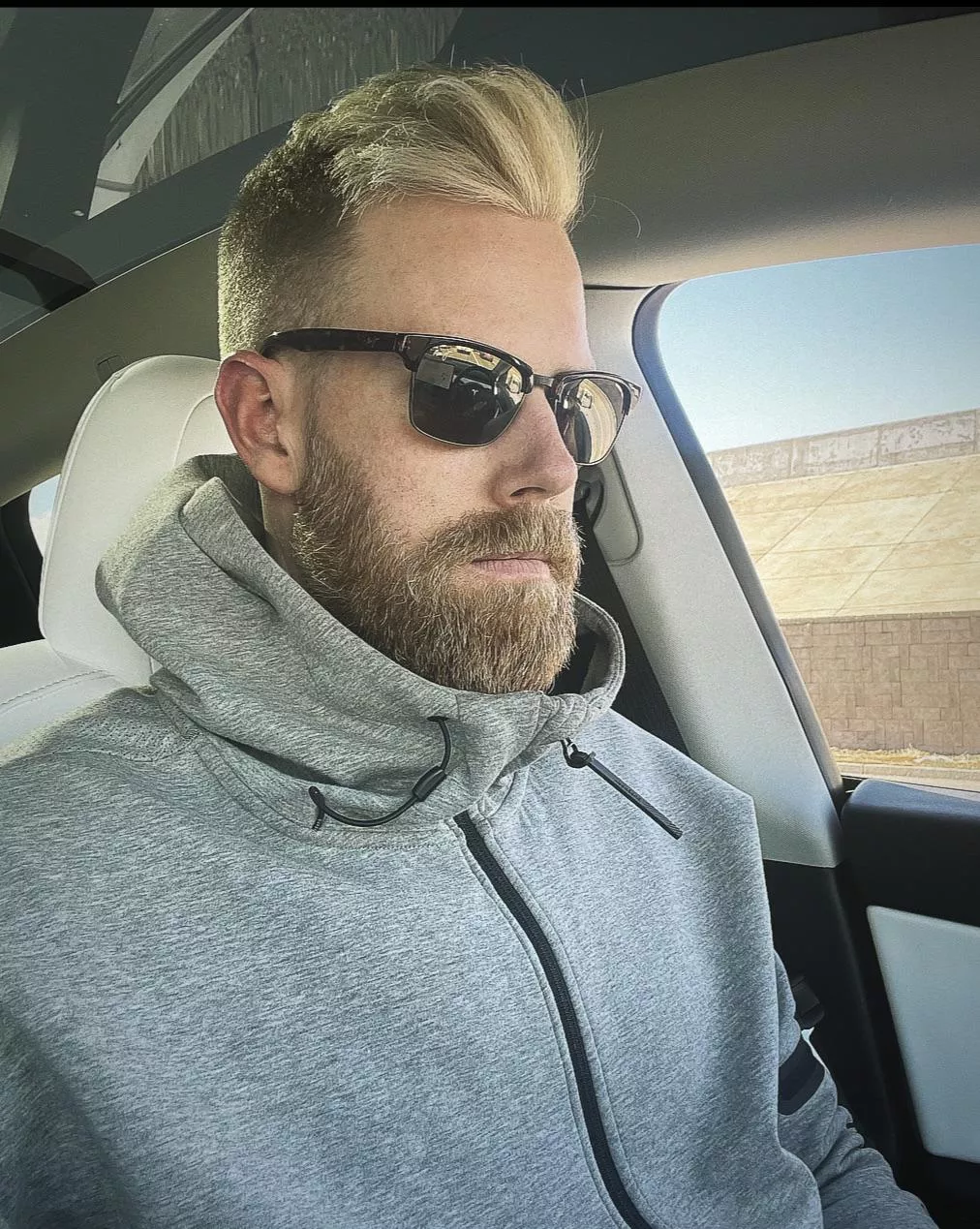 Finally trimmed the beard after weeks of growth filling it in.