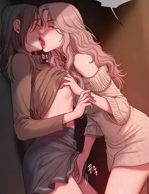 Fingering her in a dark alley!