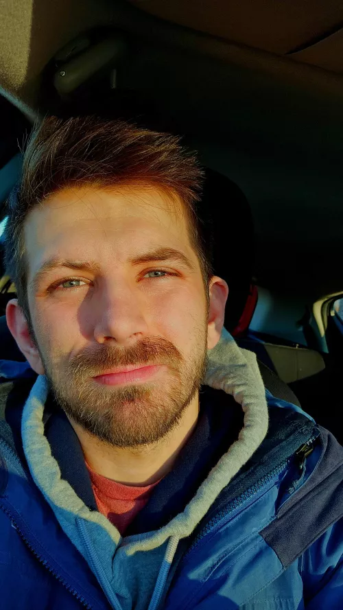 Friday is finally here so where you taking me this weekend 😏