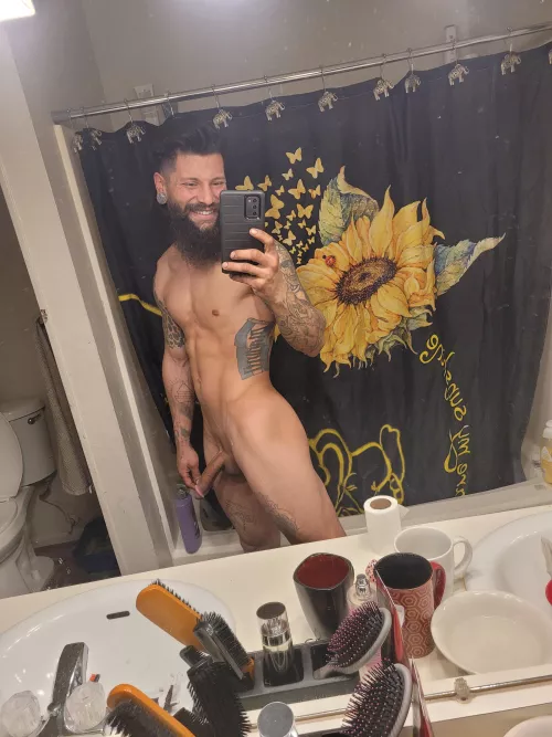 Hi,[31M] Me again, long time no see😘