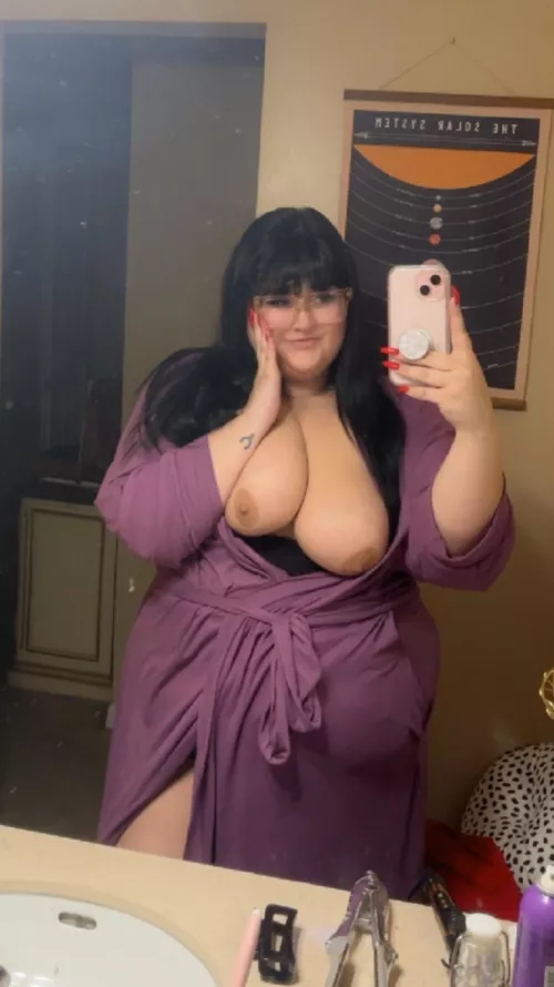 i have covid so i’ve been locked in my apartment alllll week and i can’t stop playing with my pussy 😛