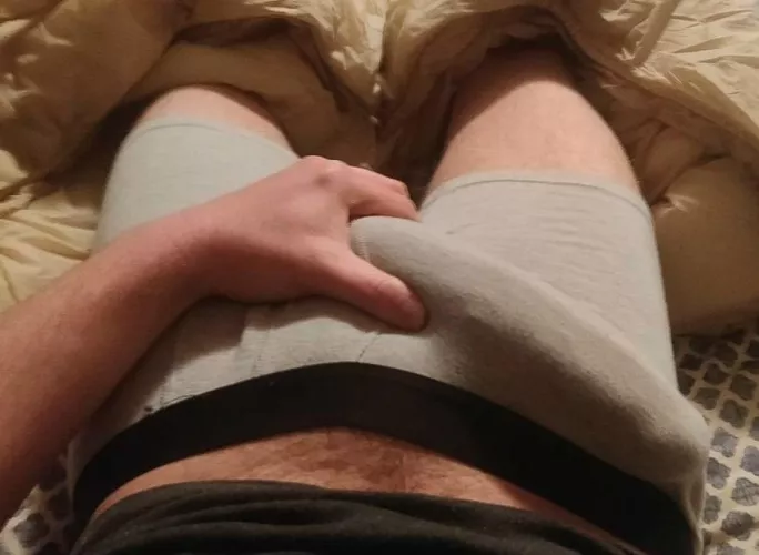 I keep waking up with this lol