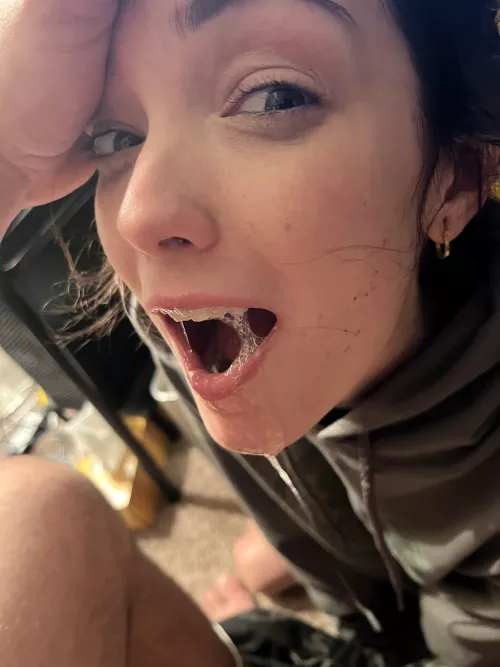 i made cum bubbles!!!!!! :)