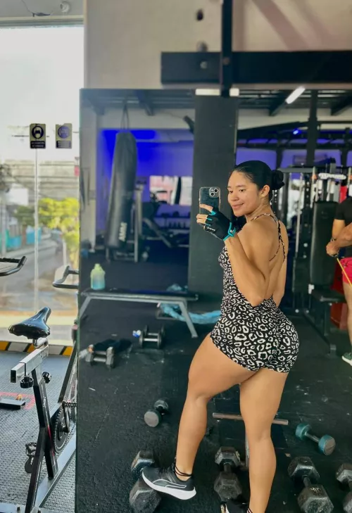 I want a man who's not afraid to fuck me in the gym