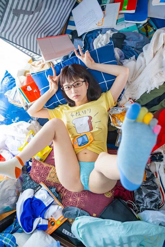 Is she a jav actress?