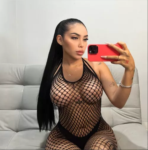 Let me be your sexy girl