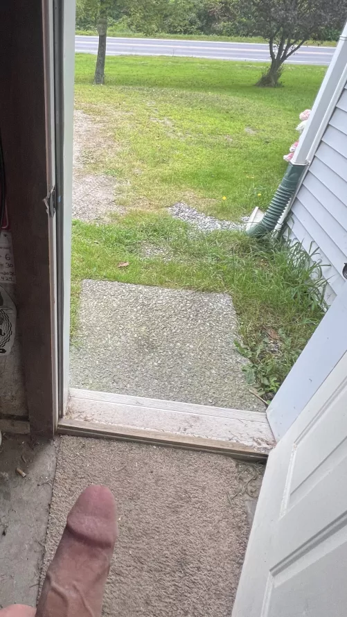 Look in if you wanna