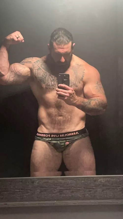 Looking for a partner, you must be willing to drain my cock at any time