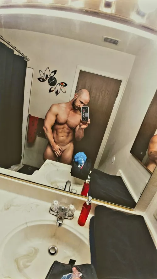 (M) 39 Tell me what you think please 🙂