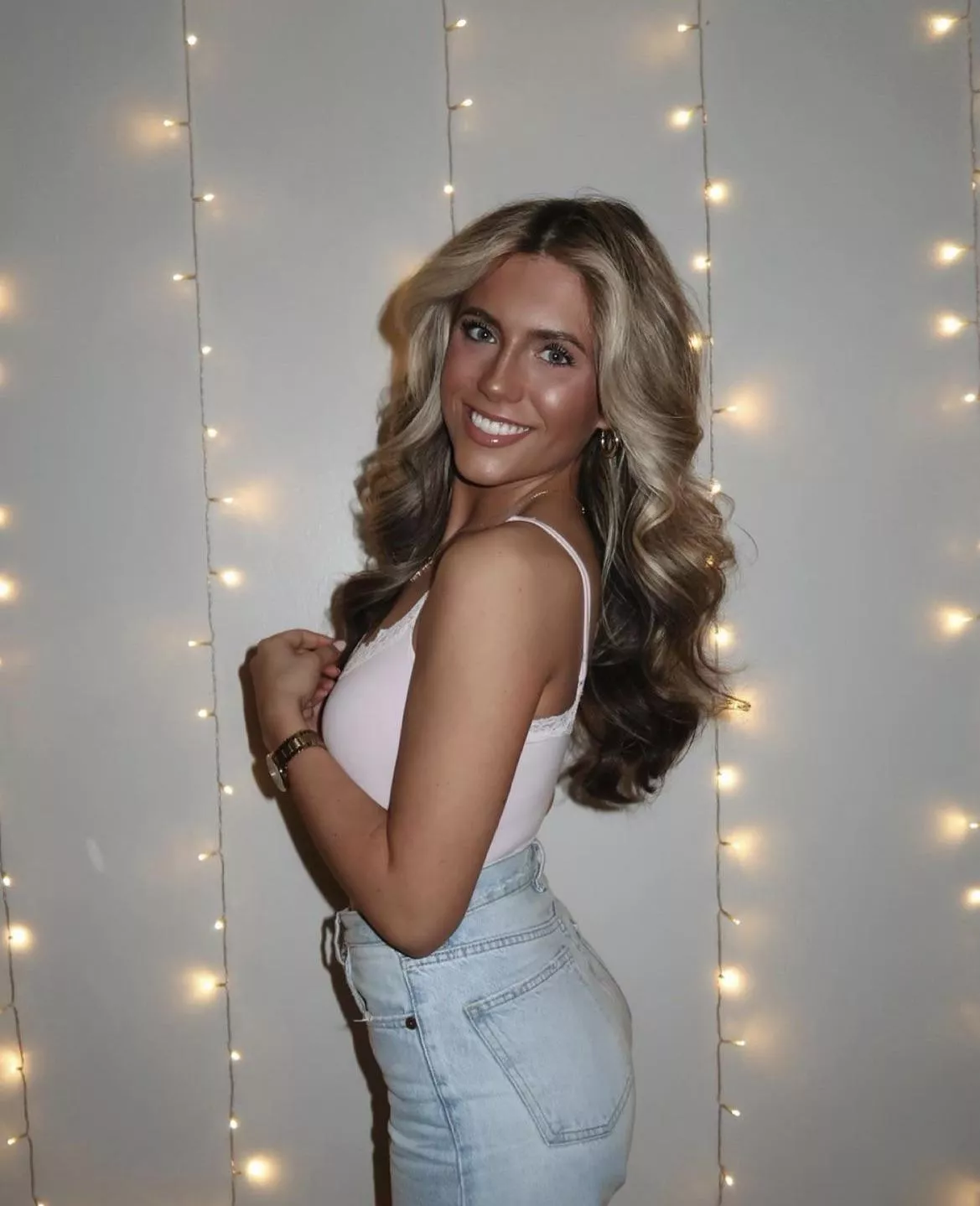 Perfect girl doesn’t ex…