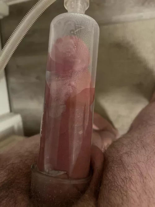 Pumping for an hr straight so far