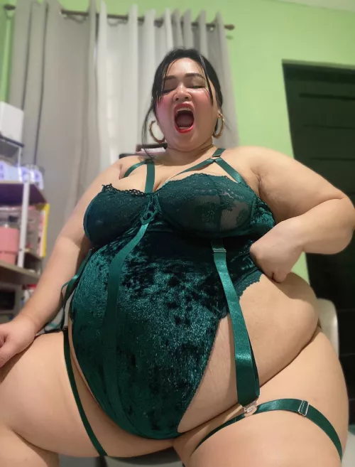 should I get more fatter?! 🐽🫐💙