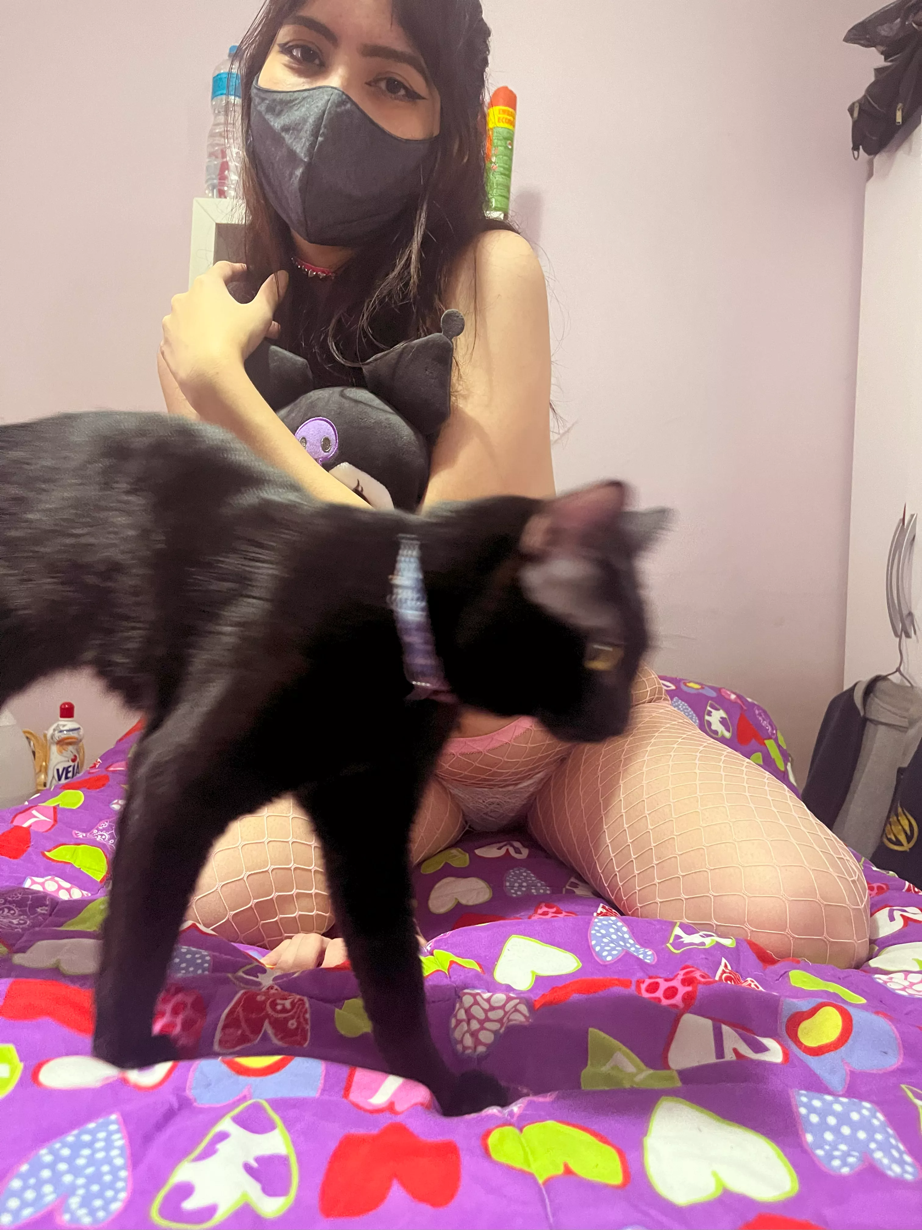 so is he photobombing me or im photobombing him?