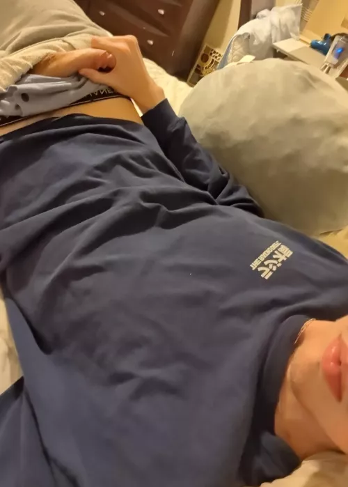 vvx_jil curious bored hmu