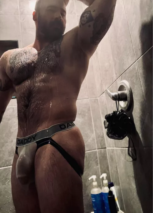Who wants to shower with daddy?